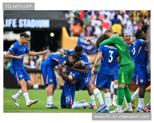 切尔西连续推进击穿对手防线左侧