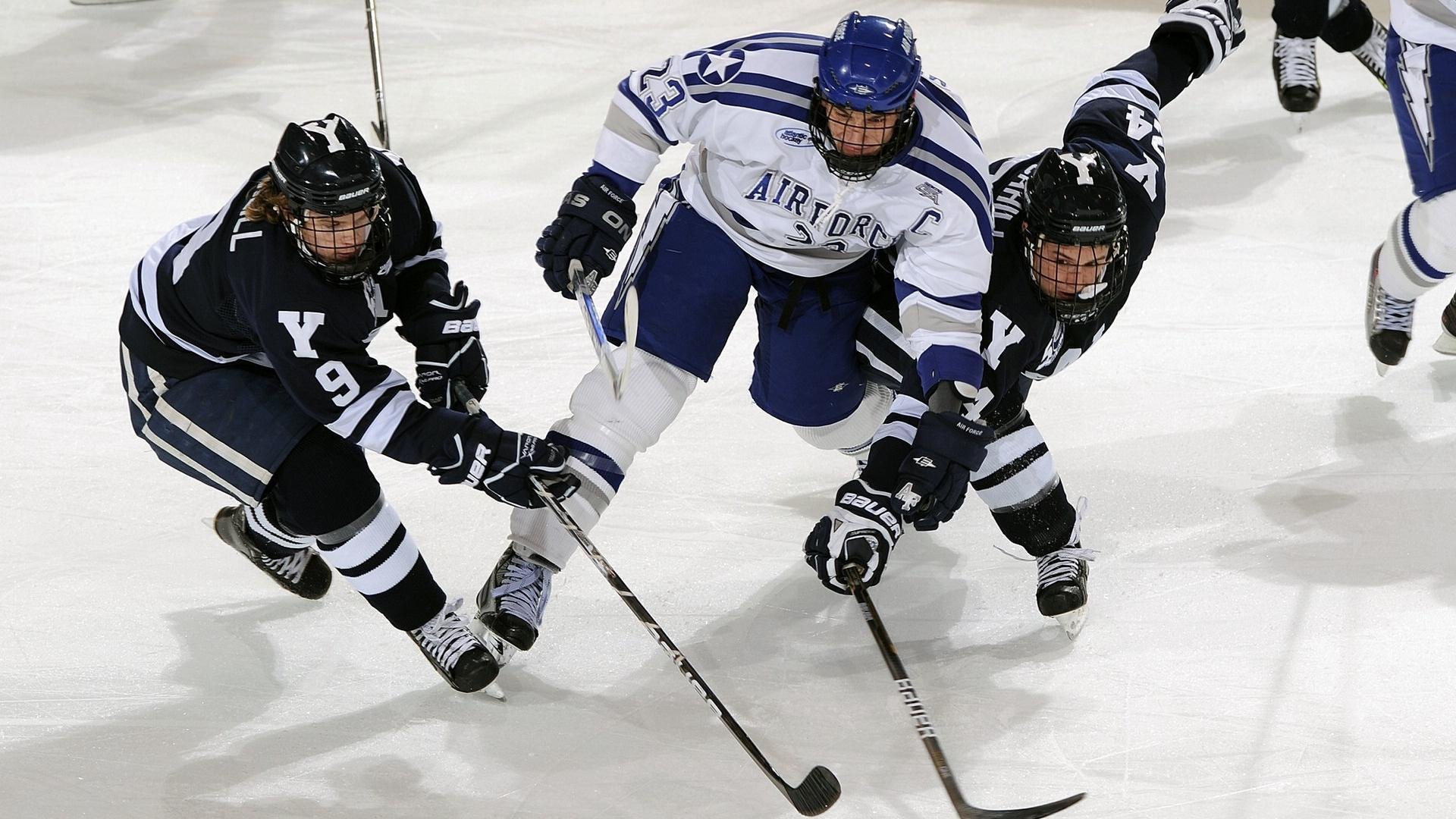 体育新闻中心构建体育新闻多语言发布平台，体育新闻术语